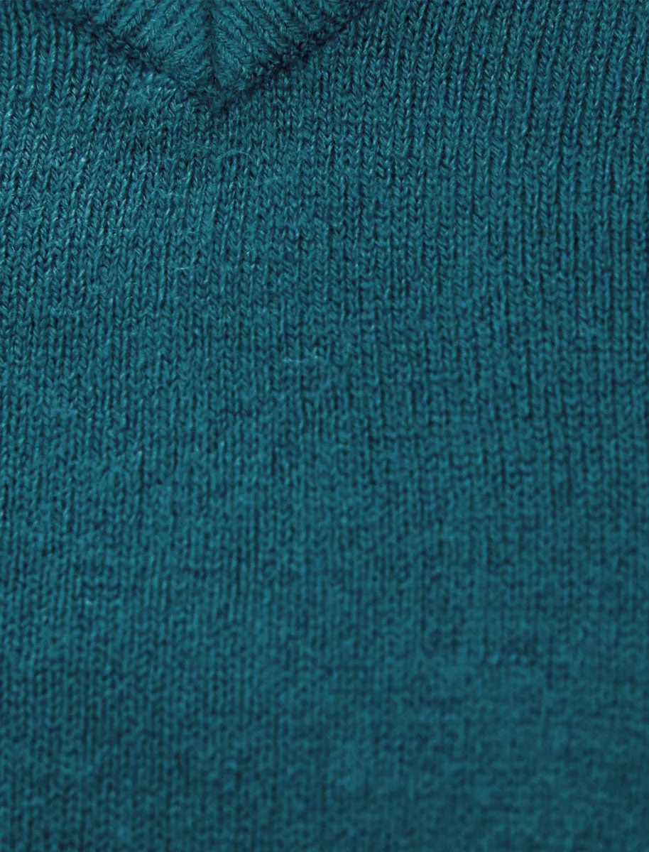 Silvo Soft Cashmillon V Neck Jumper In Kingfisher Blue - Kensington Eastside